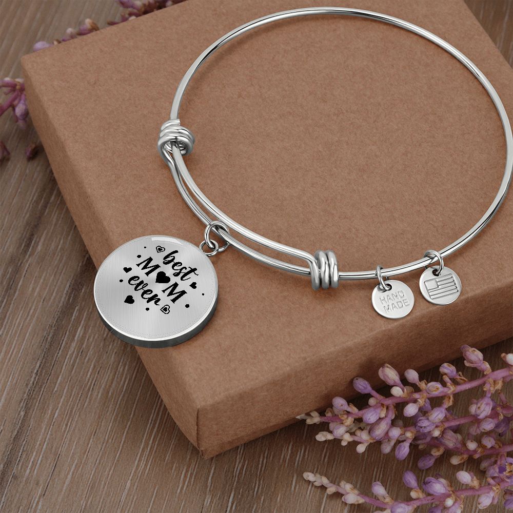 Best Mom Ever Circle-Bangle